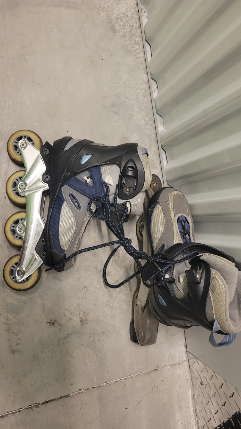 Ultra Wheels Women's RollerBlades