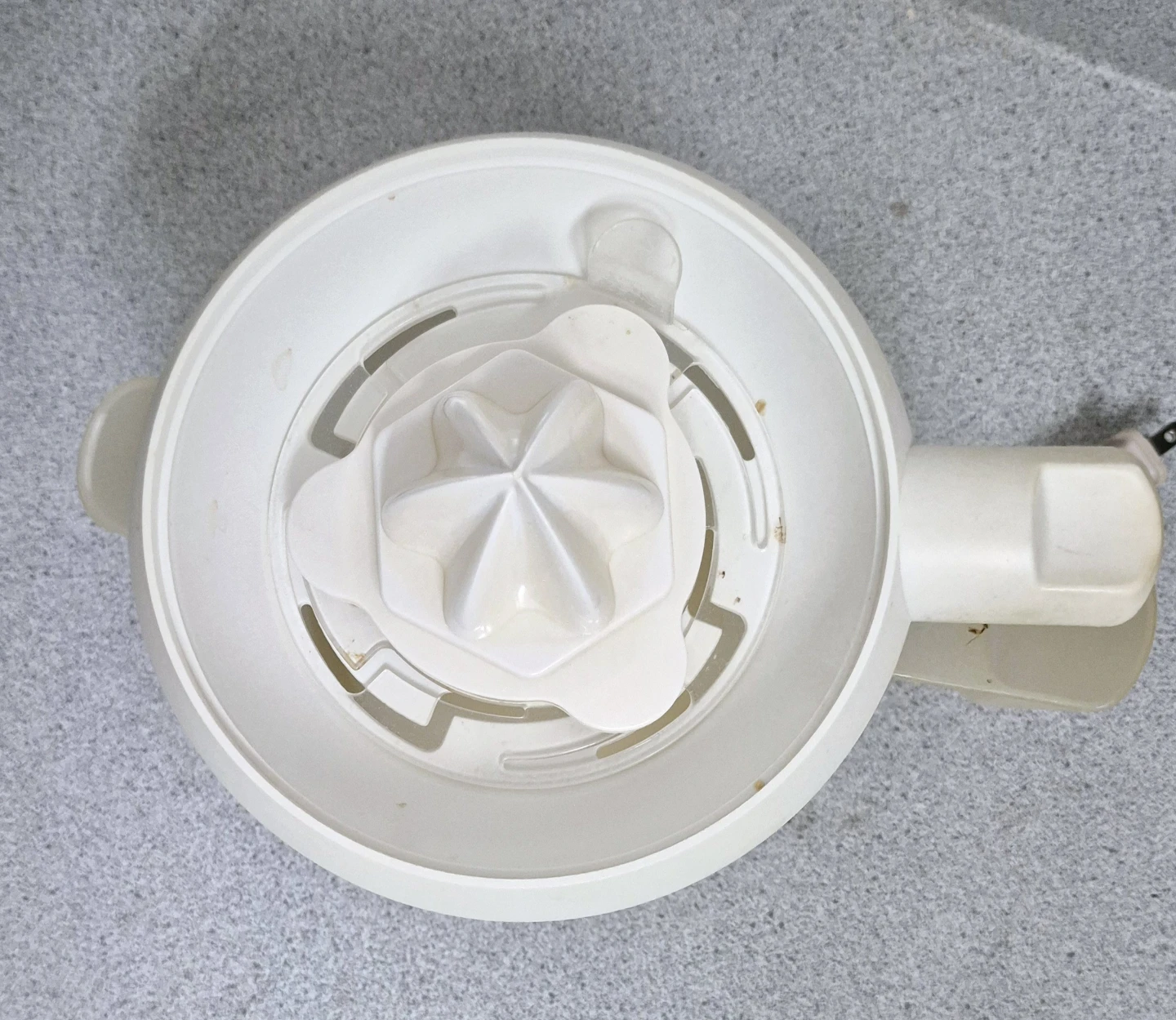 Toastmaster Electric Citrus Juicer - photo 2
