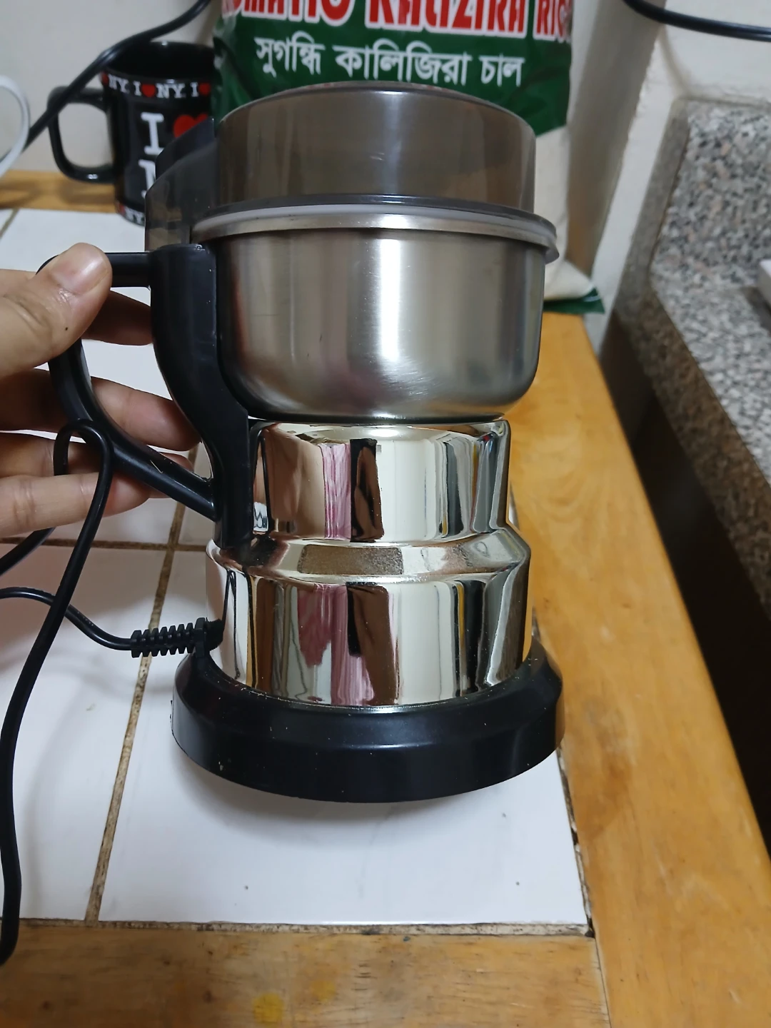 Small Electric Coffee or masala Grinder - photo 2
