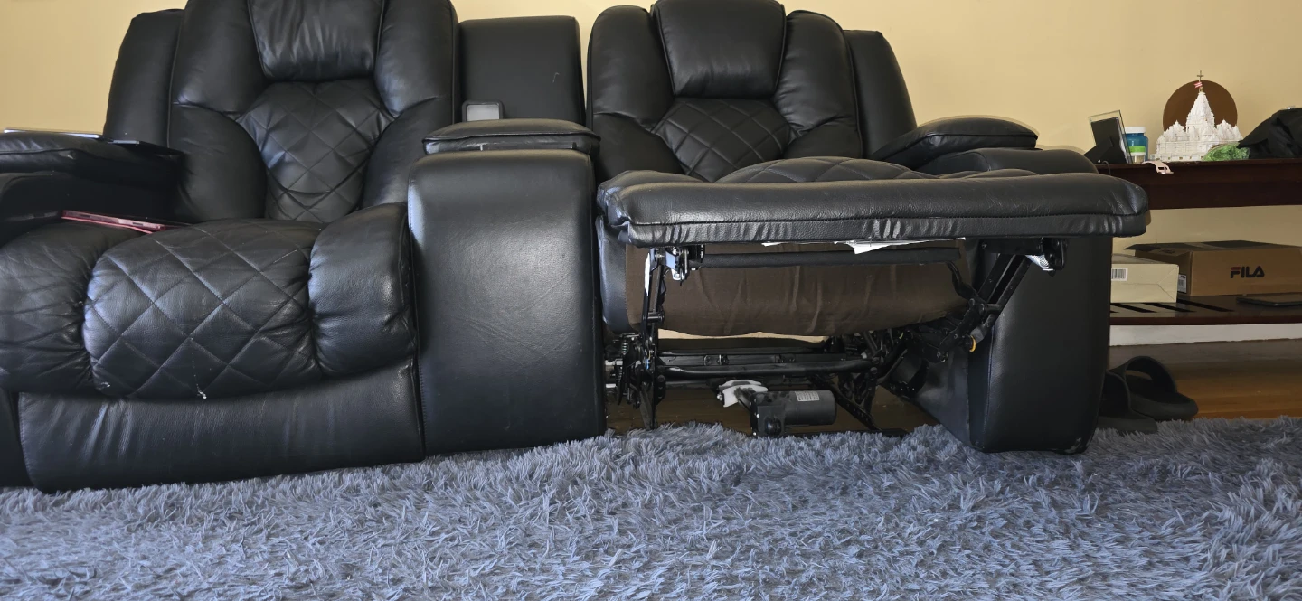Black Leather Loveseat Recliner - photo 3