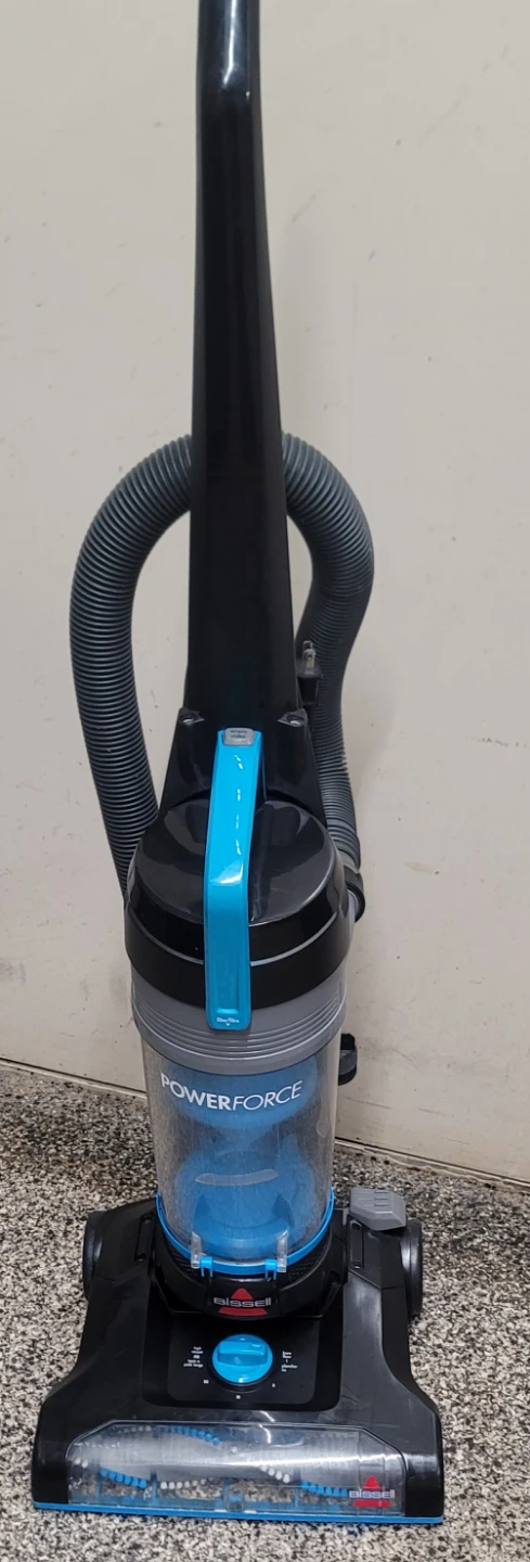 Bissell PowerForce Vacuum Cleaner - photo 3