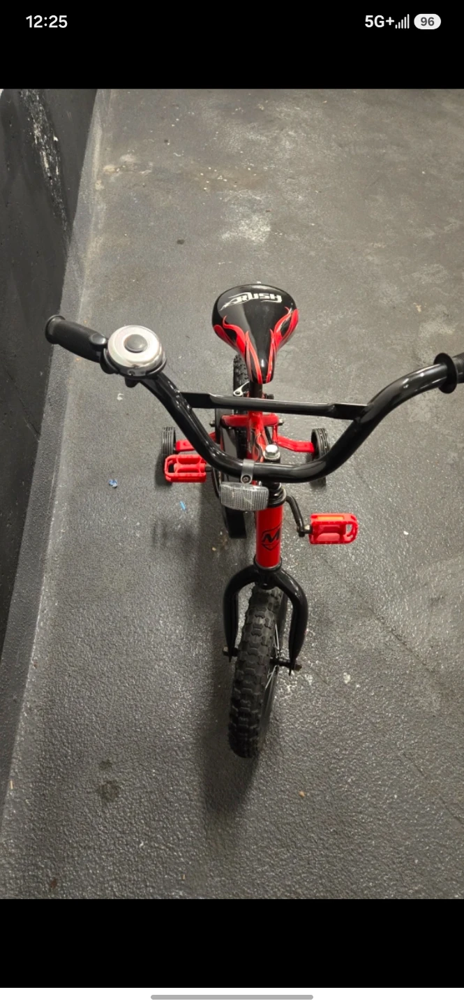 Kids Bike, lock and bell