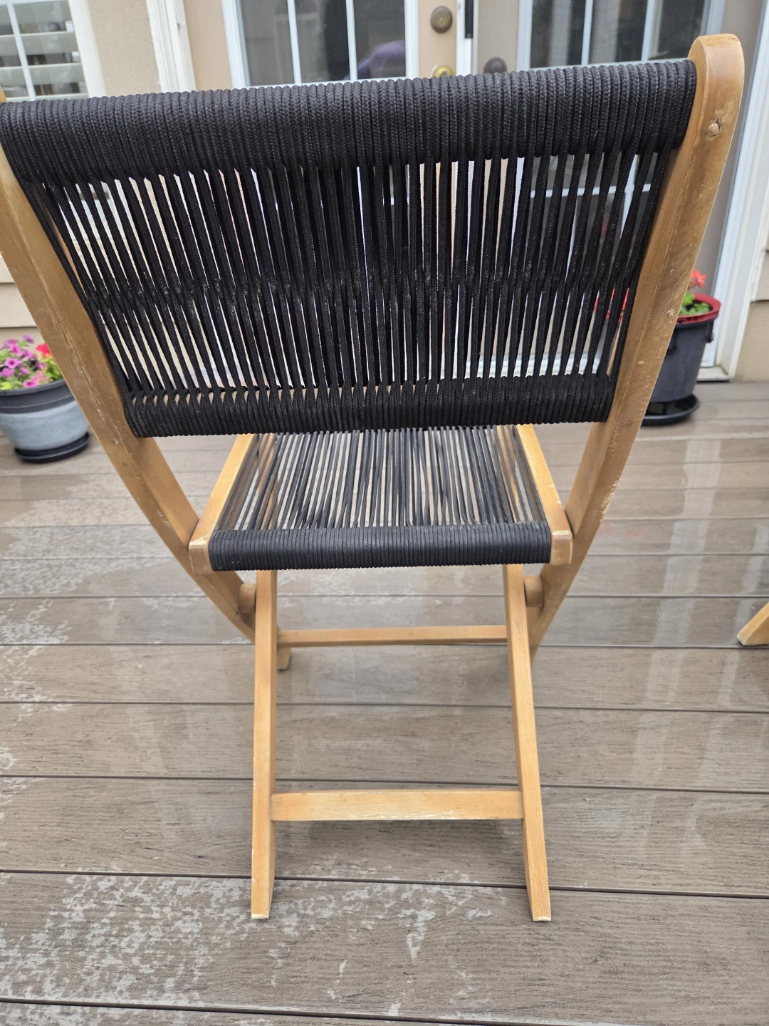 Wooden Folding Chair with Black Rope Seat and Back - photo 3