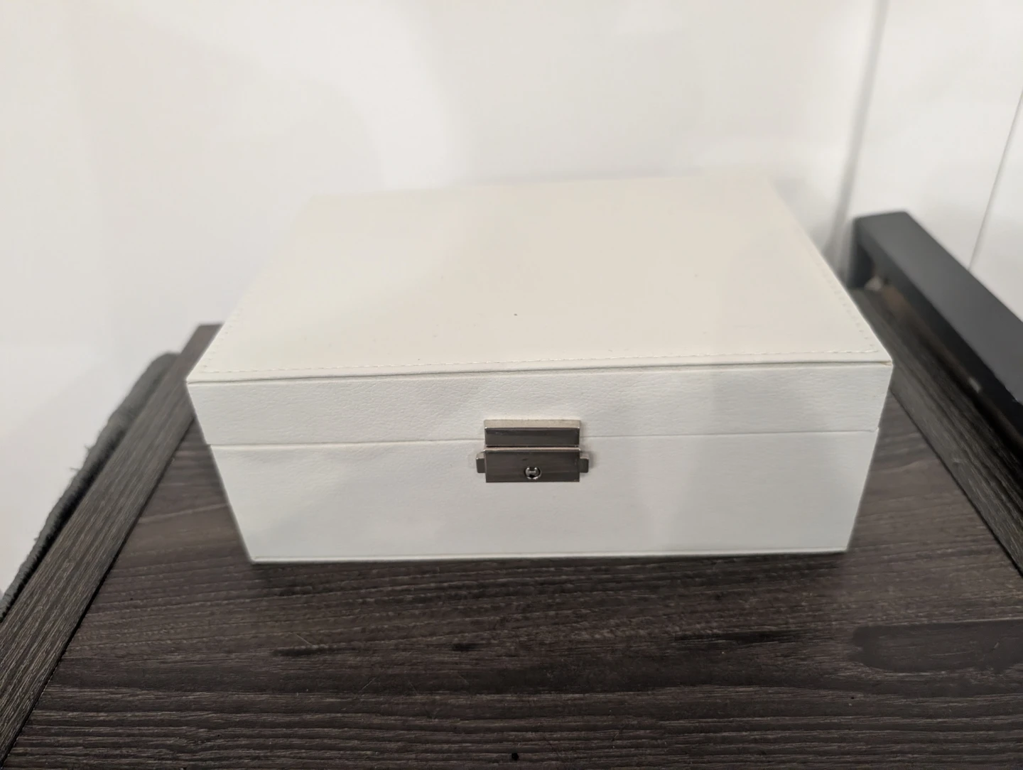 White Faux Leather Jewellery Box with Lock and Key
