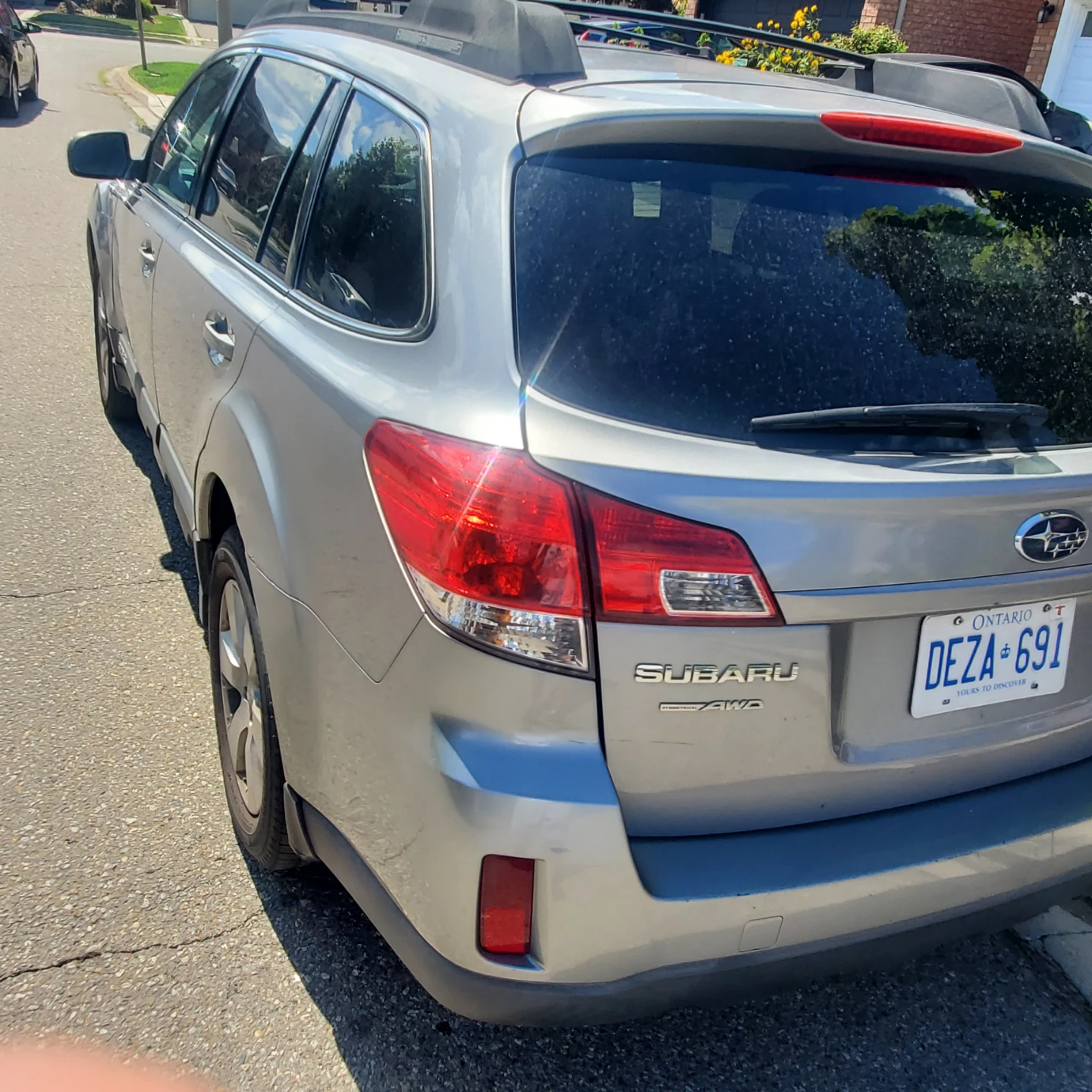 Silver Subaru Outback Wagon - photo 3