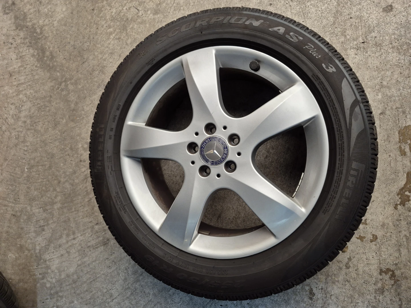 19" OEM MB R350 Rims + Pirelli Scorpion Tires (10mm Tread!) - photo 5