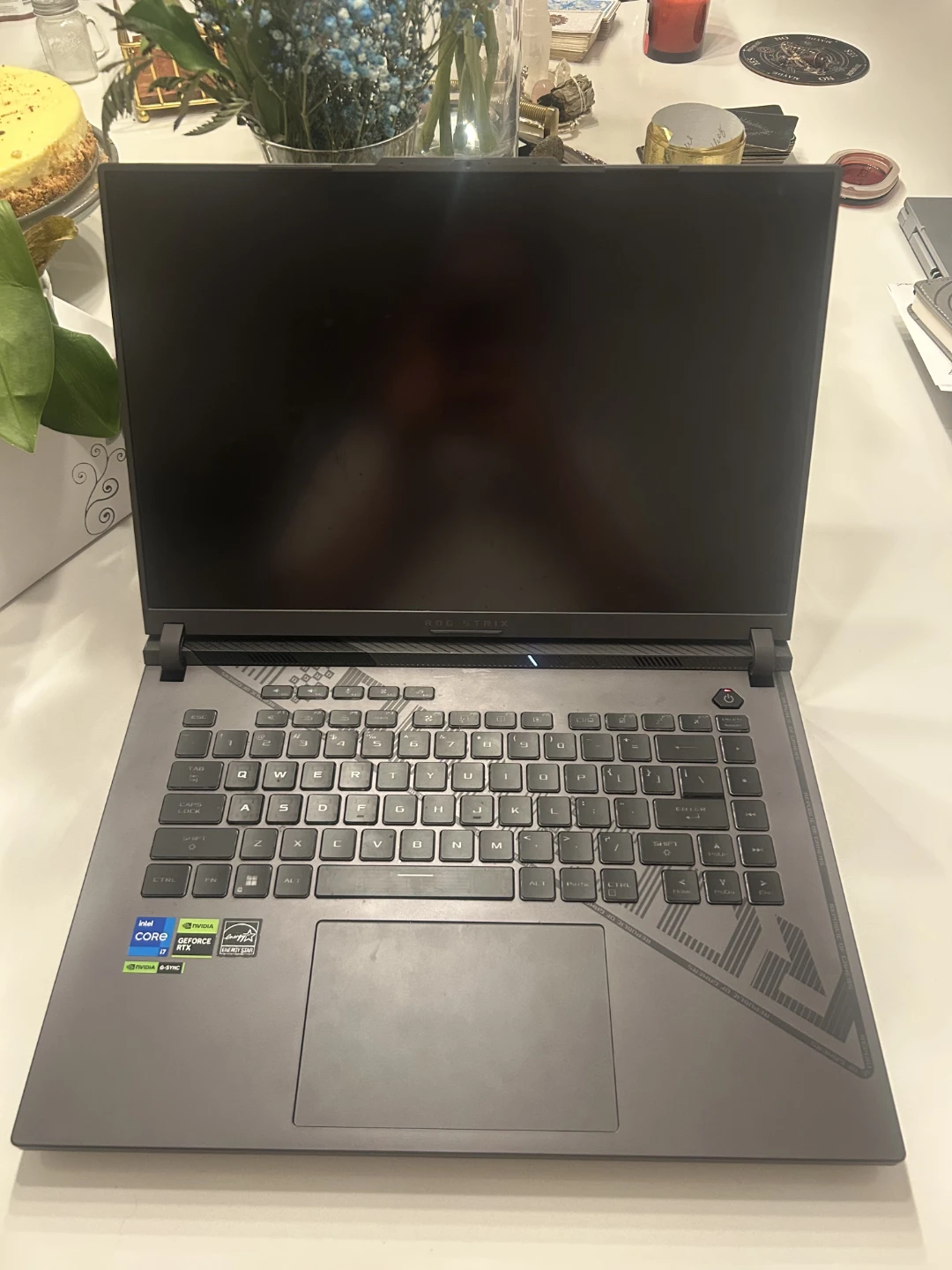 ASUS ROG Strix Gaming Laptop - photo 3