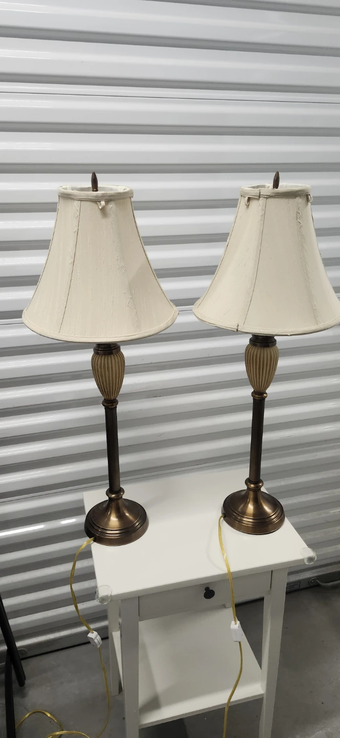 Pair of Table Lamps - photo 3
