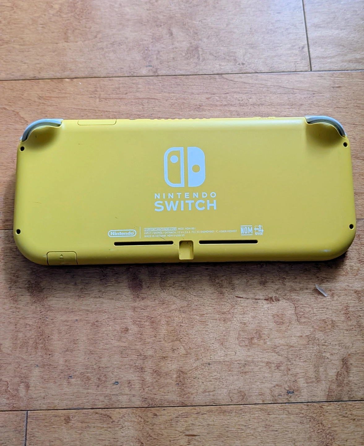 Yellow Nintendo Switch Lite - photo 3