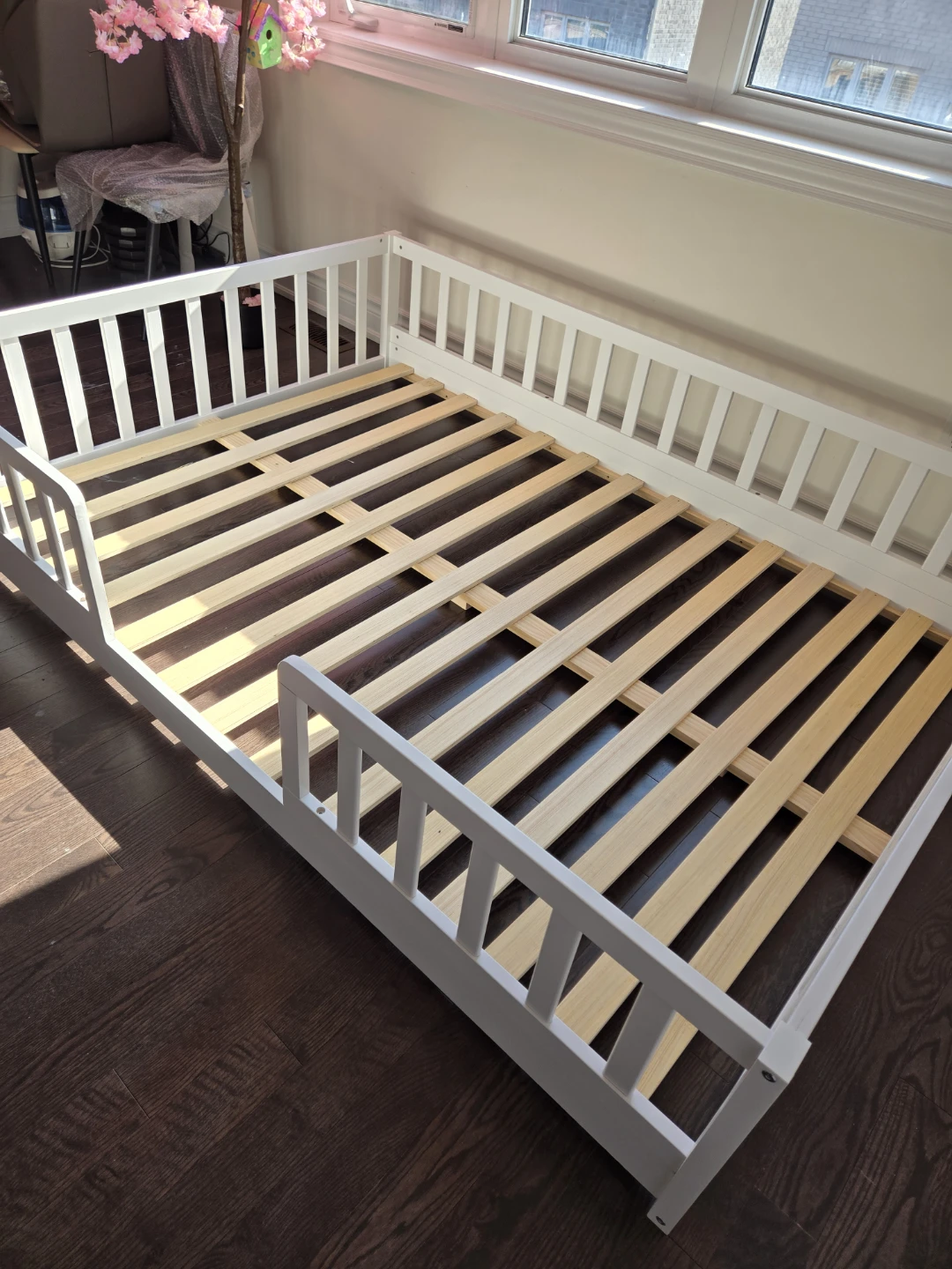 White Toddler Bed Frame with Rails for double size mattress - photo 5