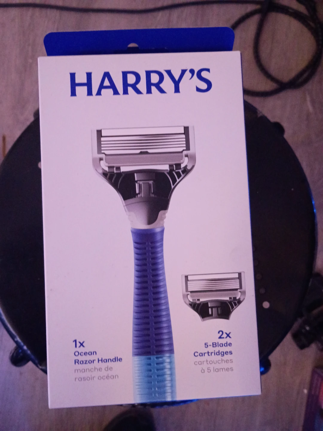 Harry's Ocean Razor Handle with 2x 5-Blade Cartridges