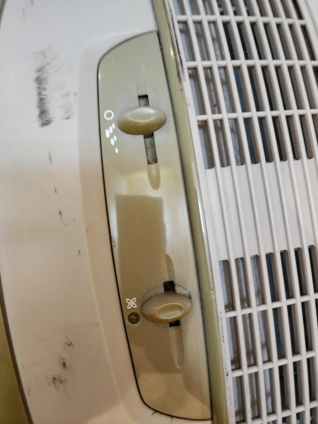 Air Purifier - photo 2