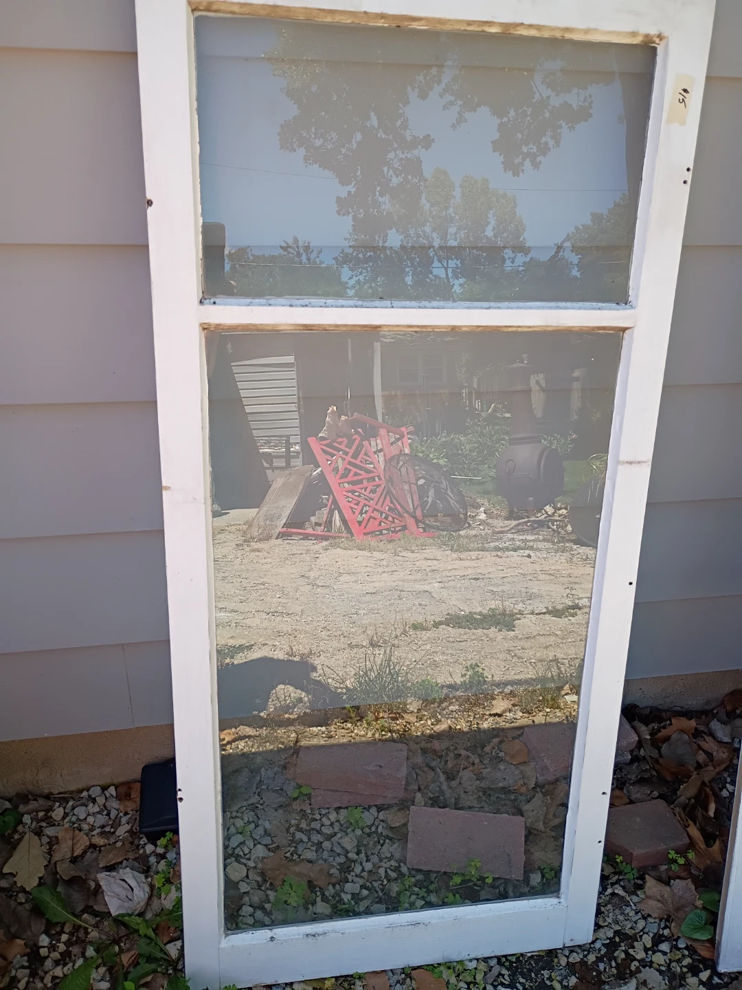 Three vintage window screens and one window - photo 3