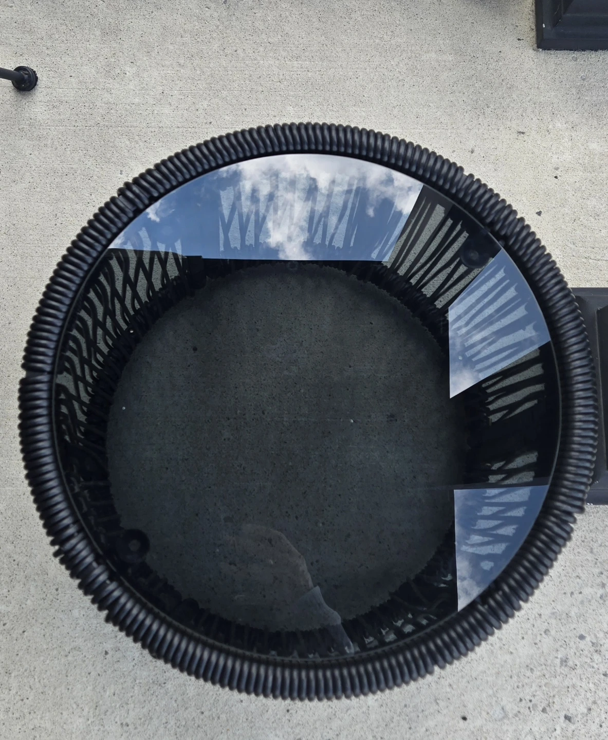 Black woven table with glass top - photo 2