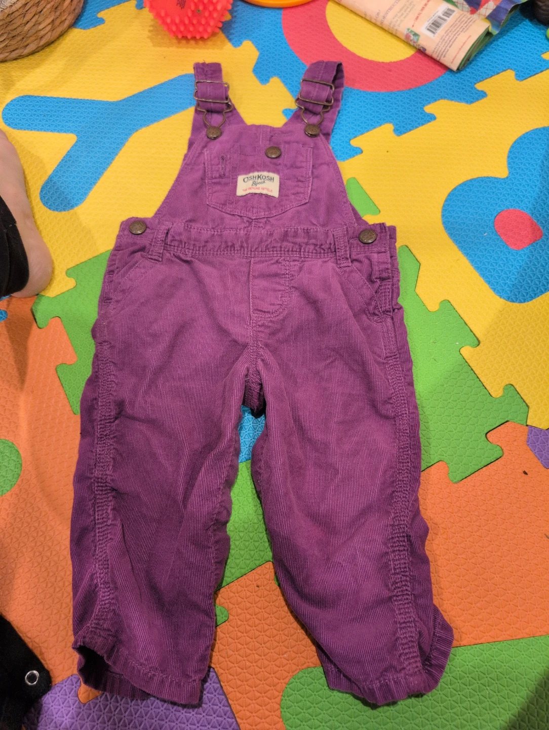 OshKosh B'gosh Purple Corduroy Overalls size 9 months - photo 2