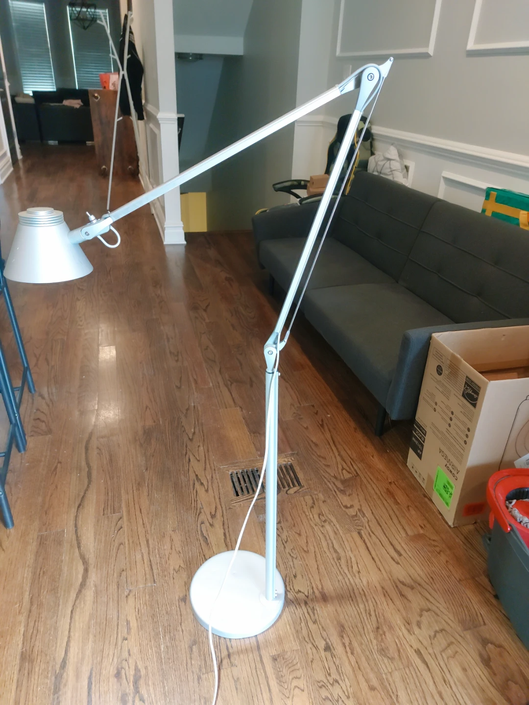 White Adjustable Floor Lamp - photo 3
