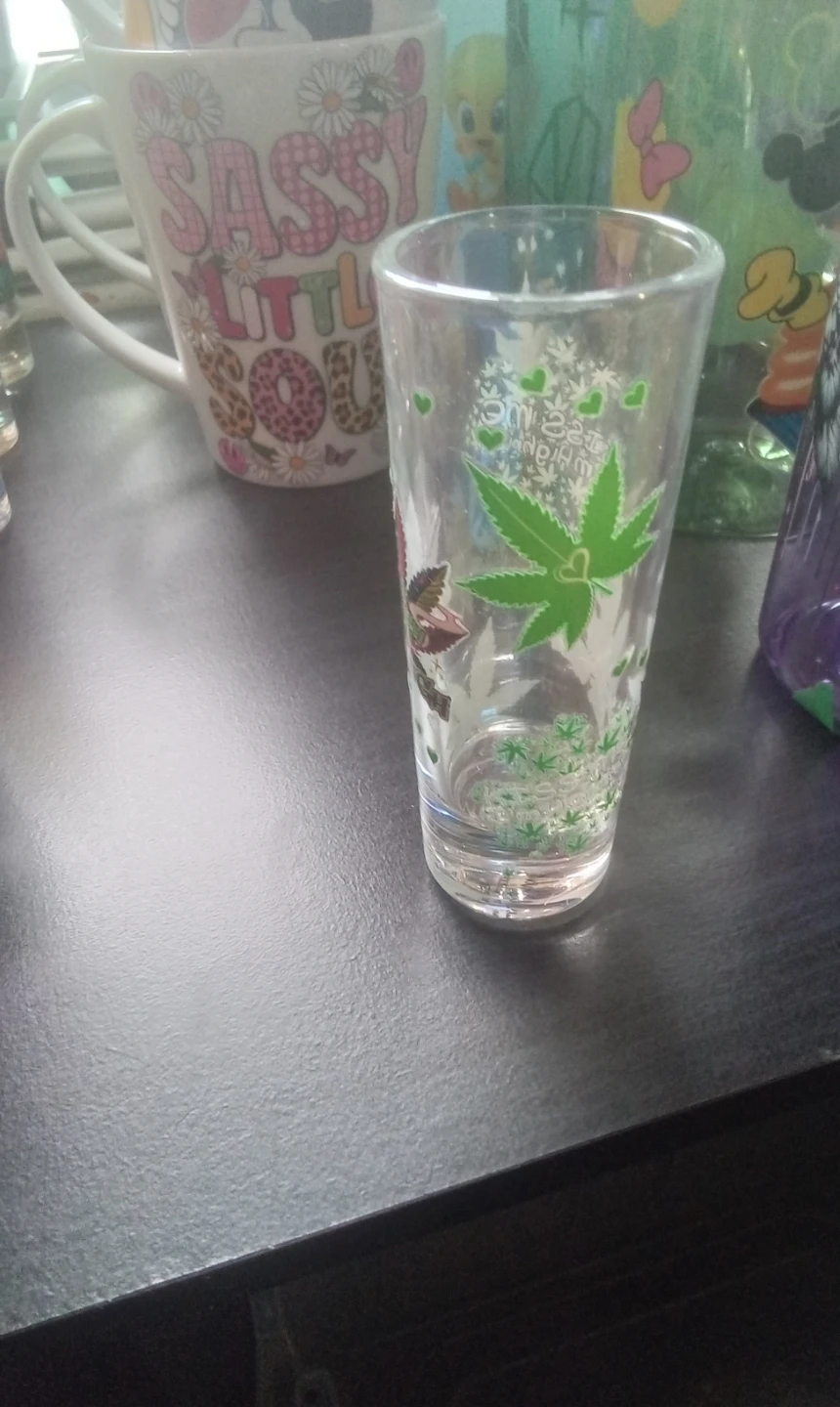 Clear Shot Glass with Marijuana Leaf Design - photo 2