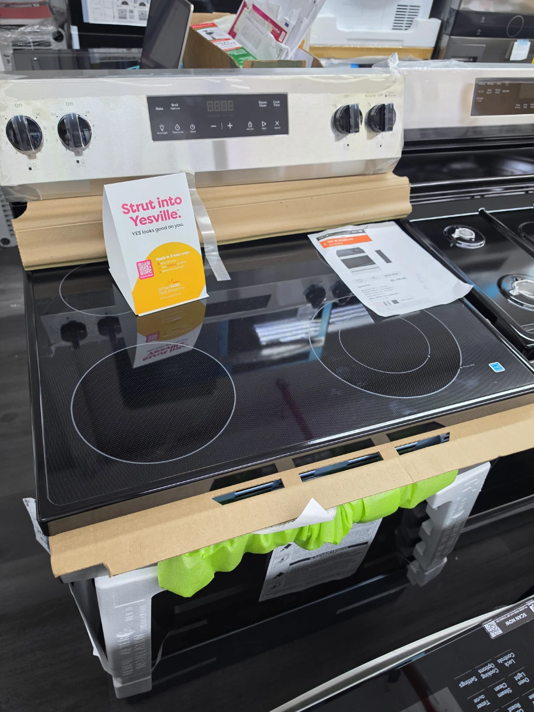 New GE 30in Stainless steel electric stove