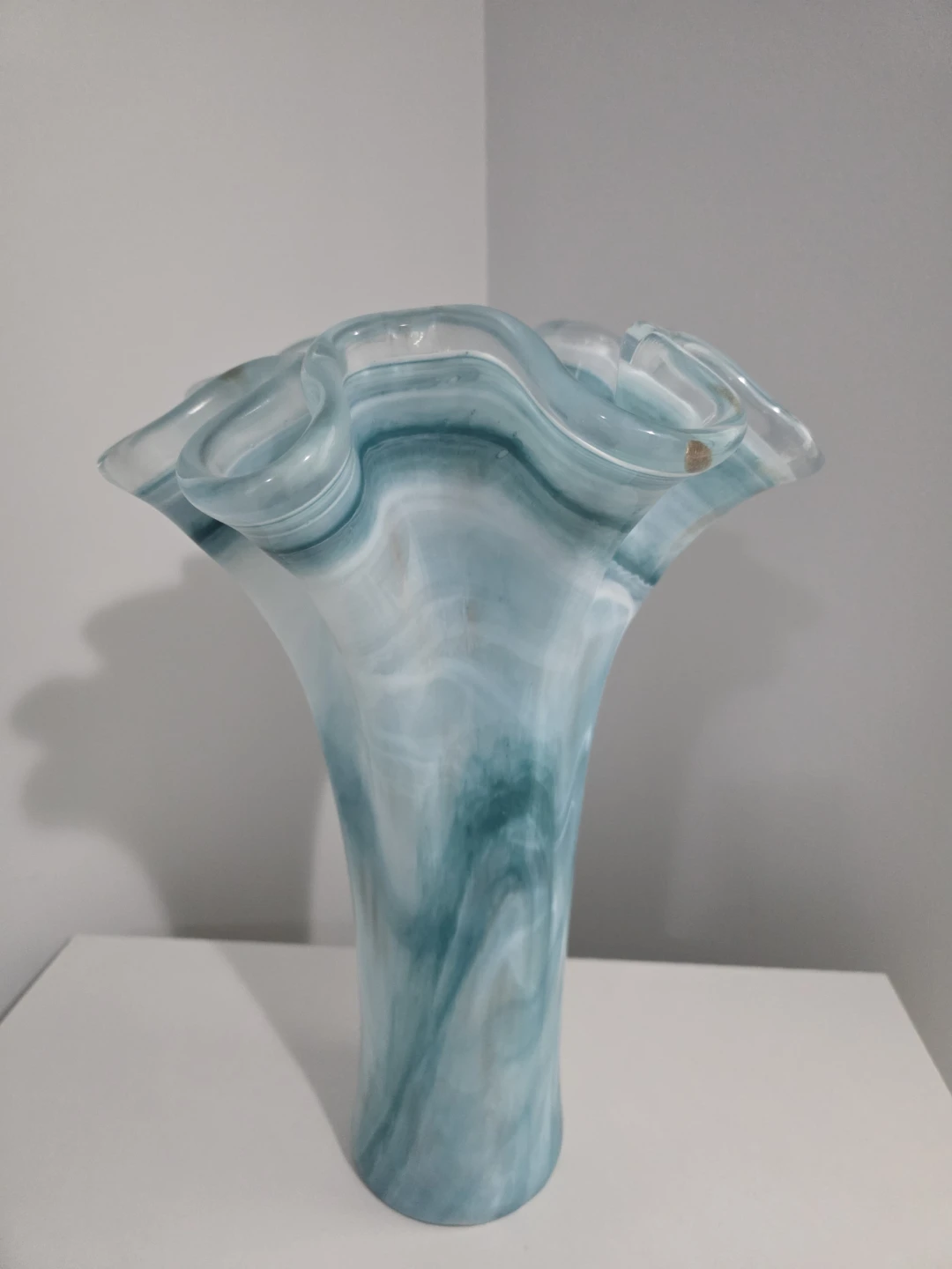 Blown Glass Vase - photo 2