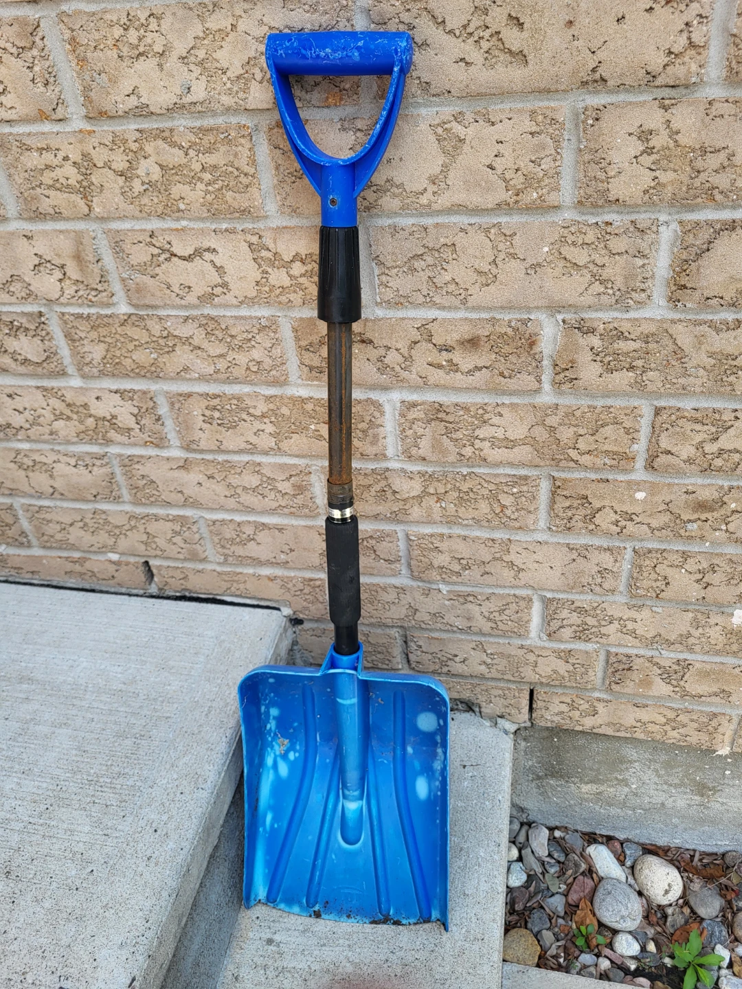 Mini Blue Snow Shovel - photo 3