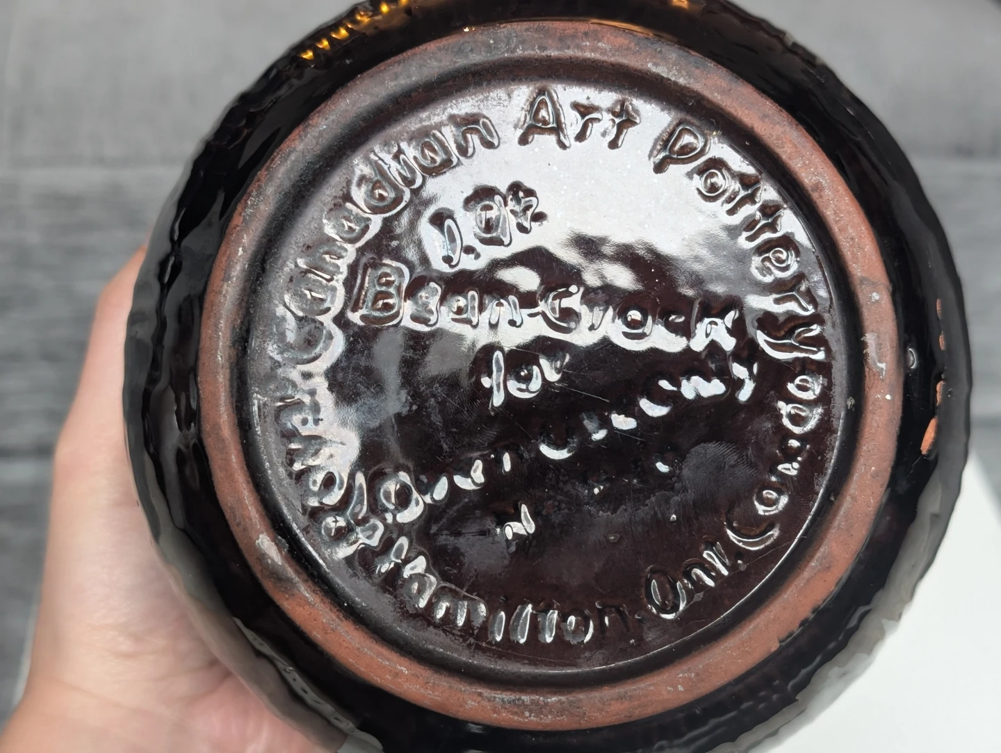Vintage Royal Canadian Art Pottery corn bean pot - photo 4