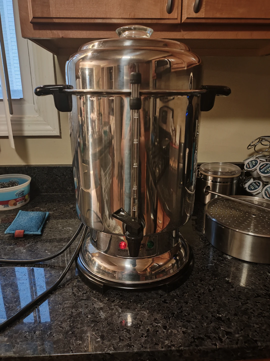 DeLonghi Deluxe 60-Cup Commercial Coffee Urn (Model DCU62) - photo 4
