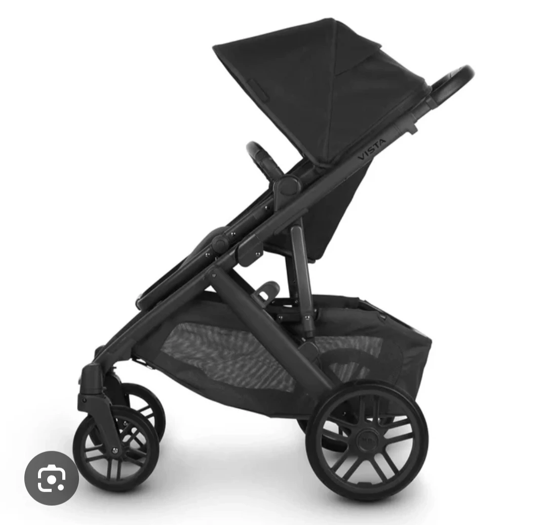 UPPAbaby Vista Stroller with bassinet and rumble seat combo. - photo 3