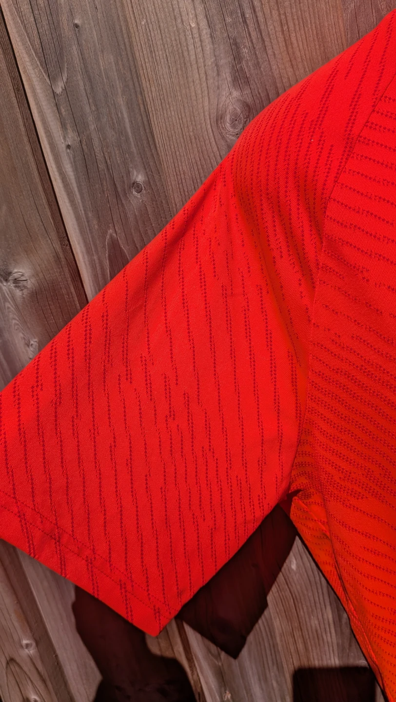 Men's Underarmour reddish orange shirt MEDIUM - photo 4