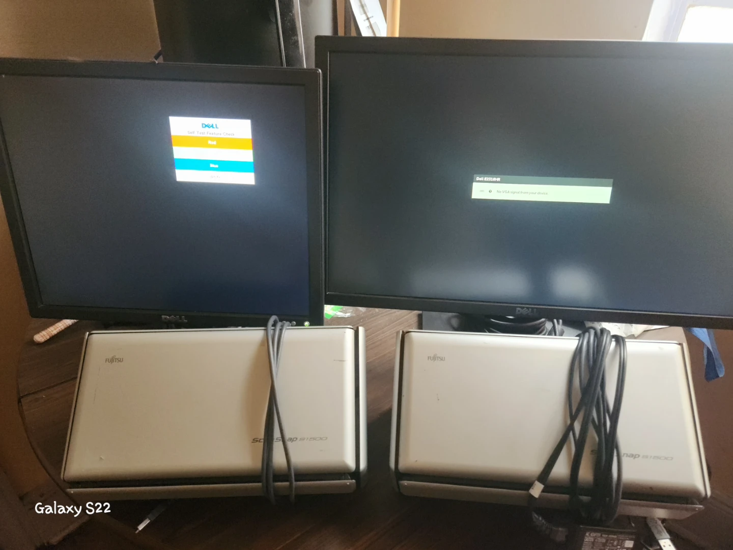 Lot 2 Fujitsu ScanSnap S1500 Scanners  2 Dell Monitors