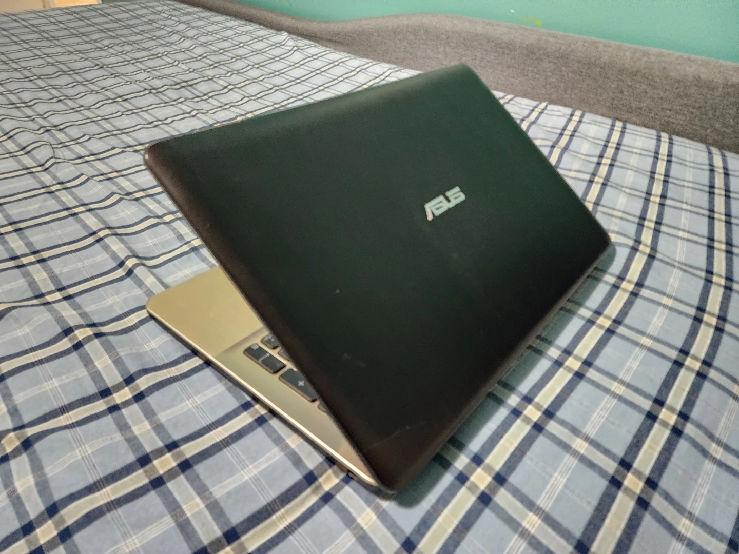 Asus laptop 1tb - photo 4