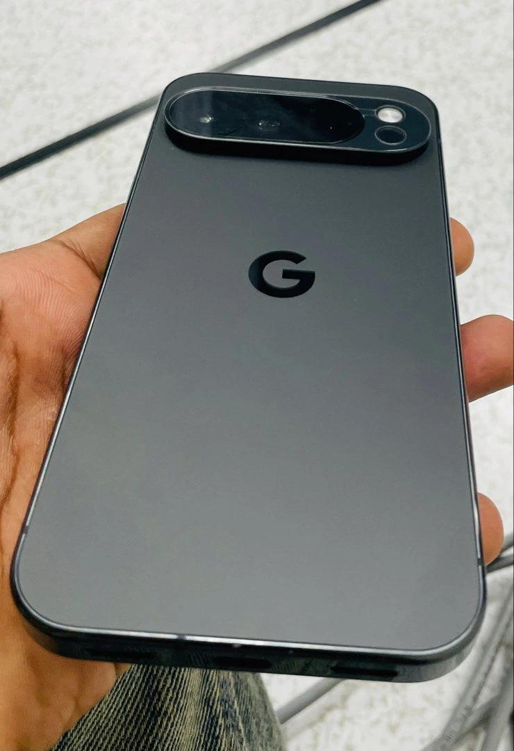 Google.Pixel .10.5G.128GB Unlocked ......