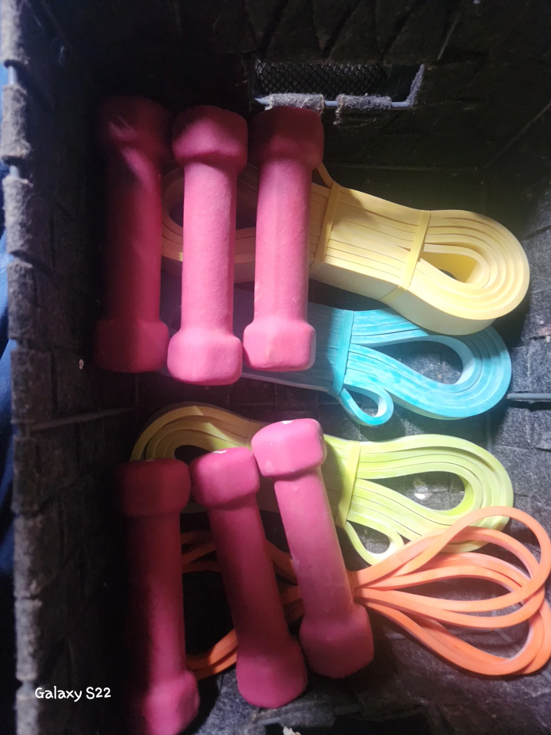 Set of 6 Pink Dumbbells and 4 Resistance Bands - photo 2