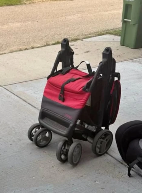 Cosco Stroller with Insulated Bag