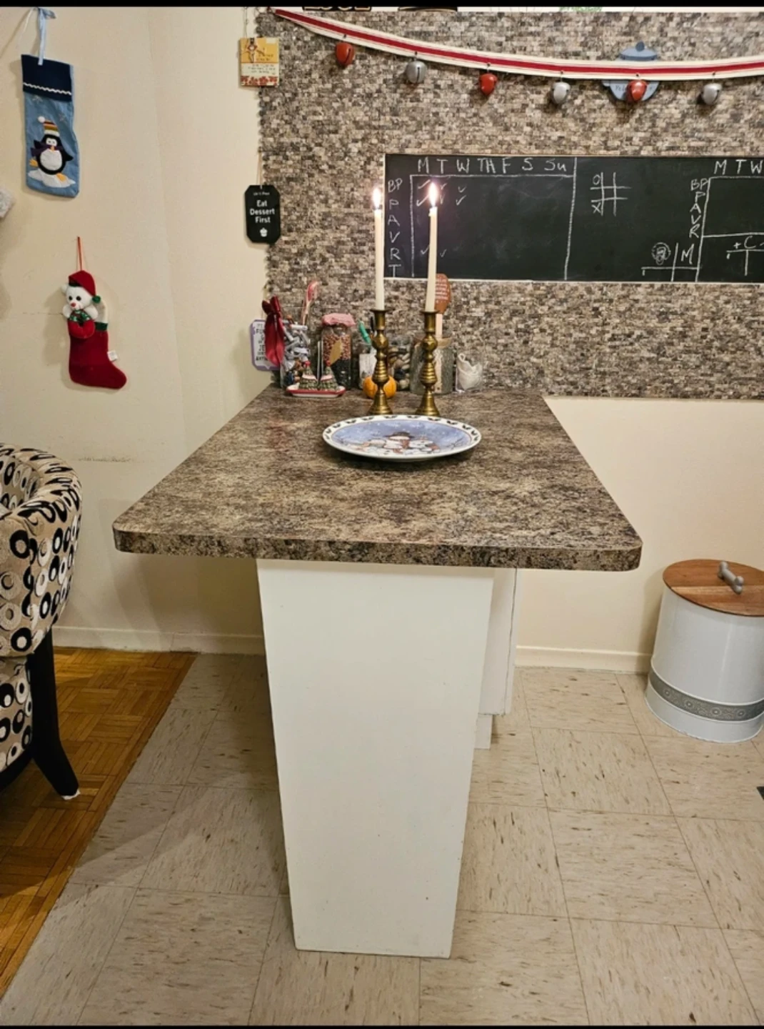 Kitchen / Dining Room Island