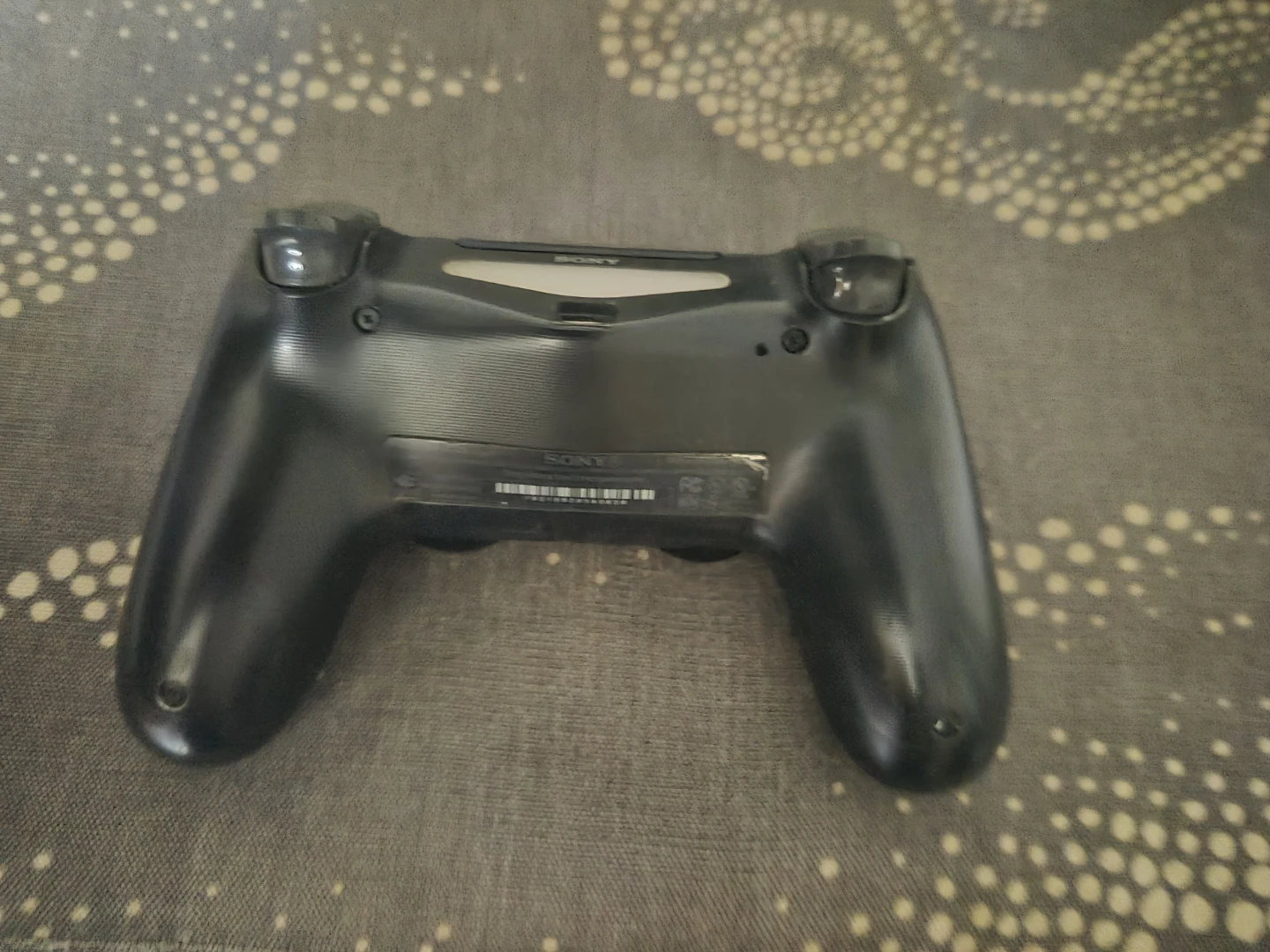 Sony PlayStation 4 DualShock 4 Wireless Controller - photo 3