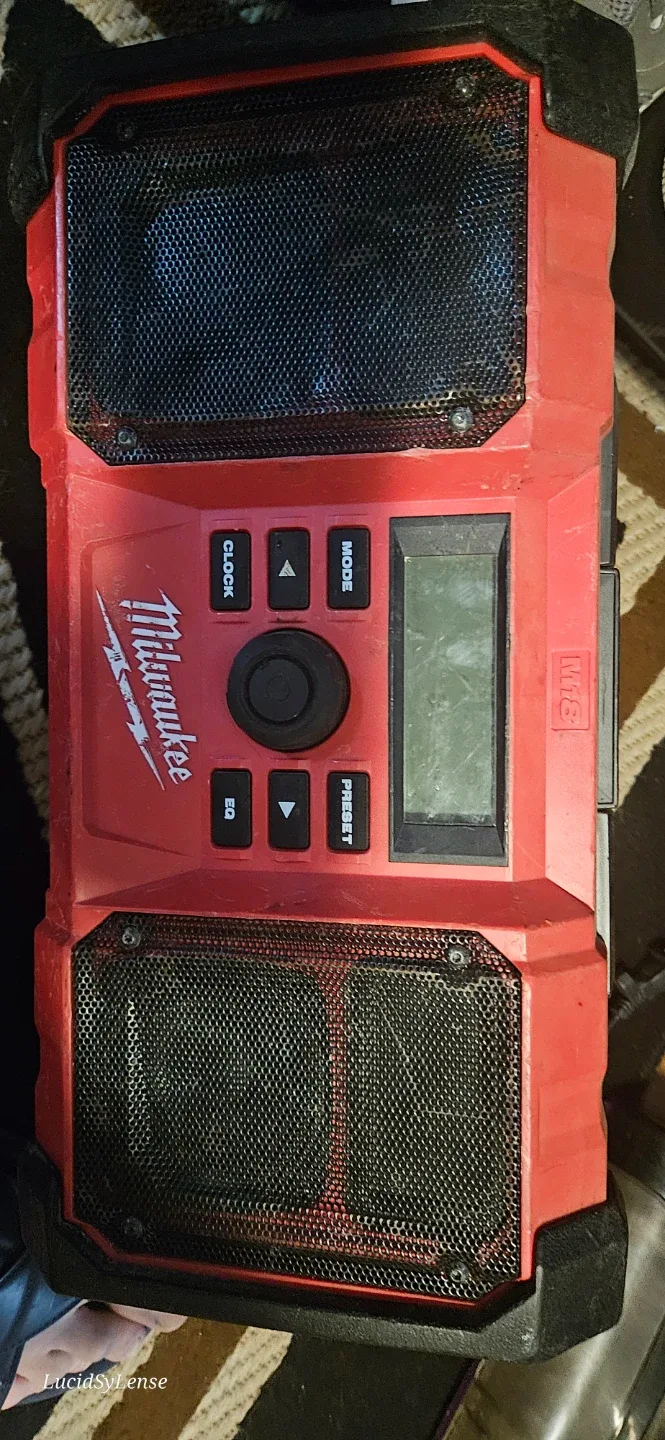Milwaukee M18 Jobsite Radio