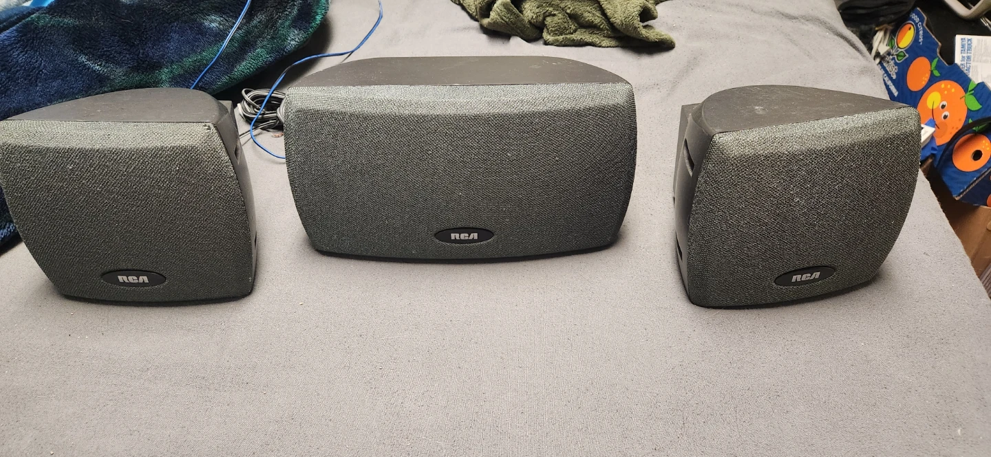 RCA Satellite Speakers (Set of 3)