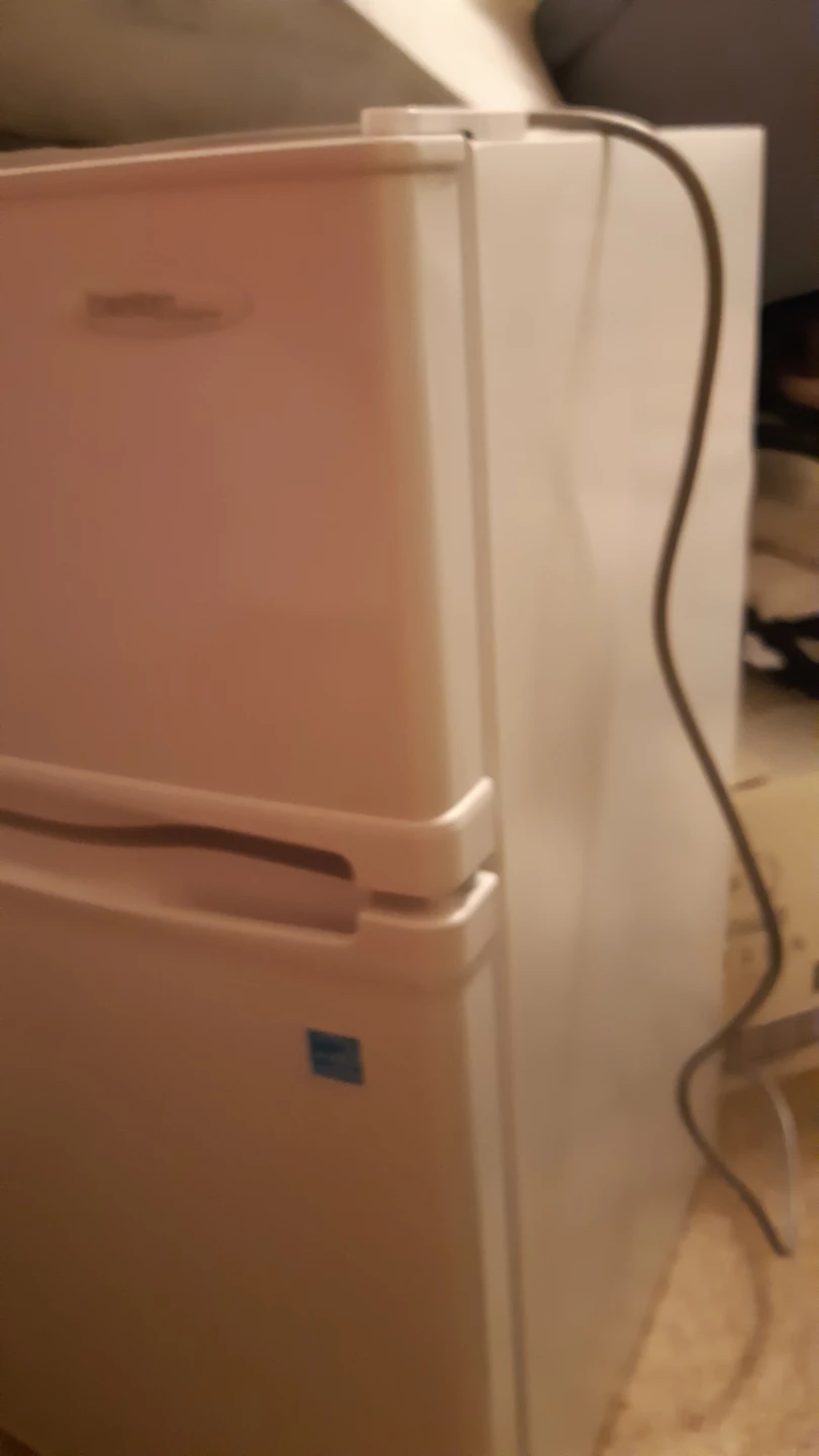 Danby Designer Mini Fridge - photo 4