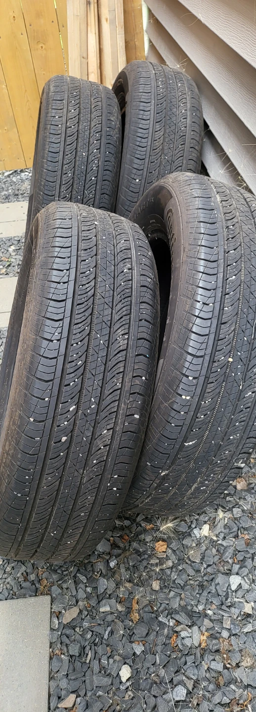Continental Tires 215/65 R17