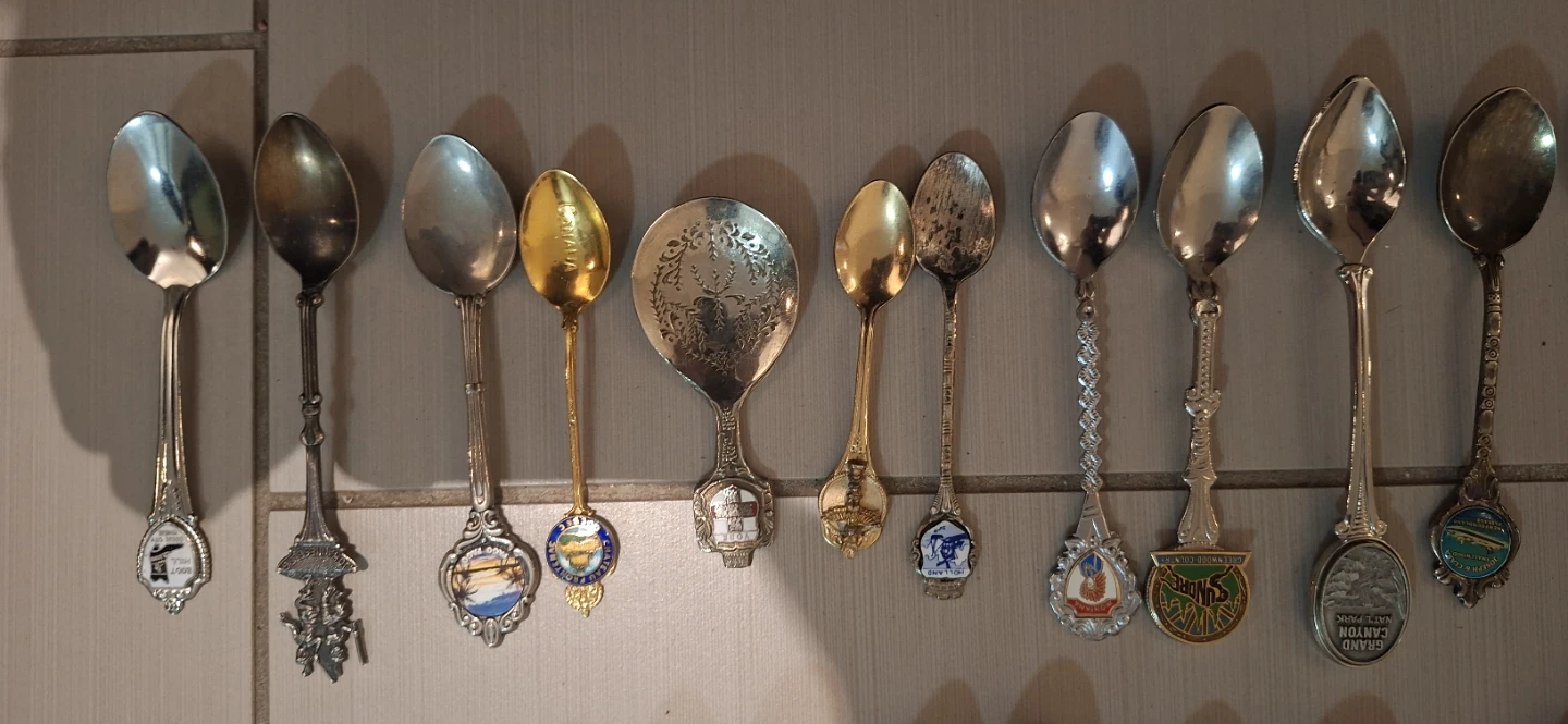 Collection of Souvenir Spoons - photo 4