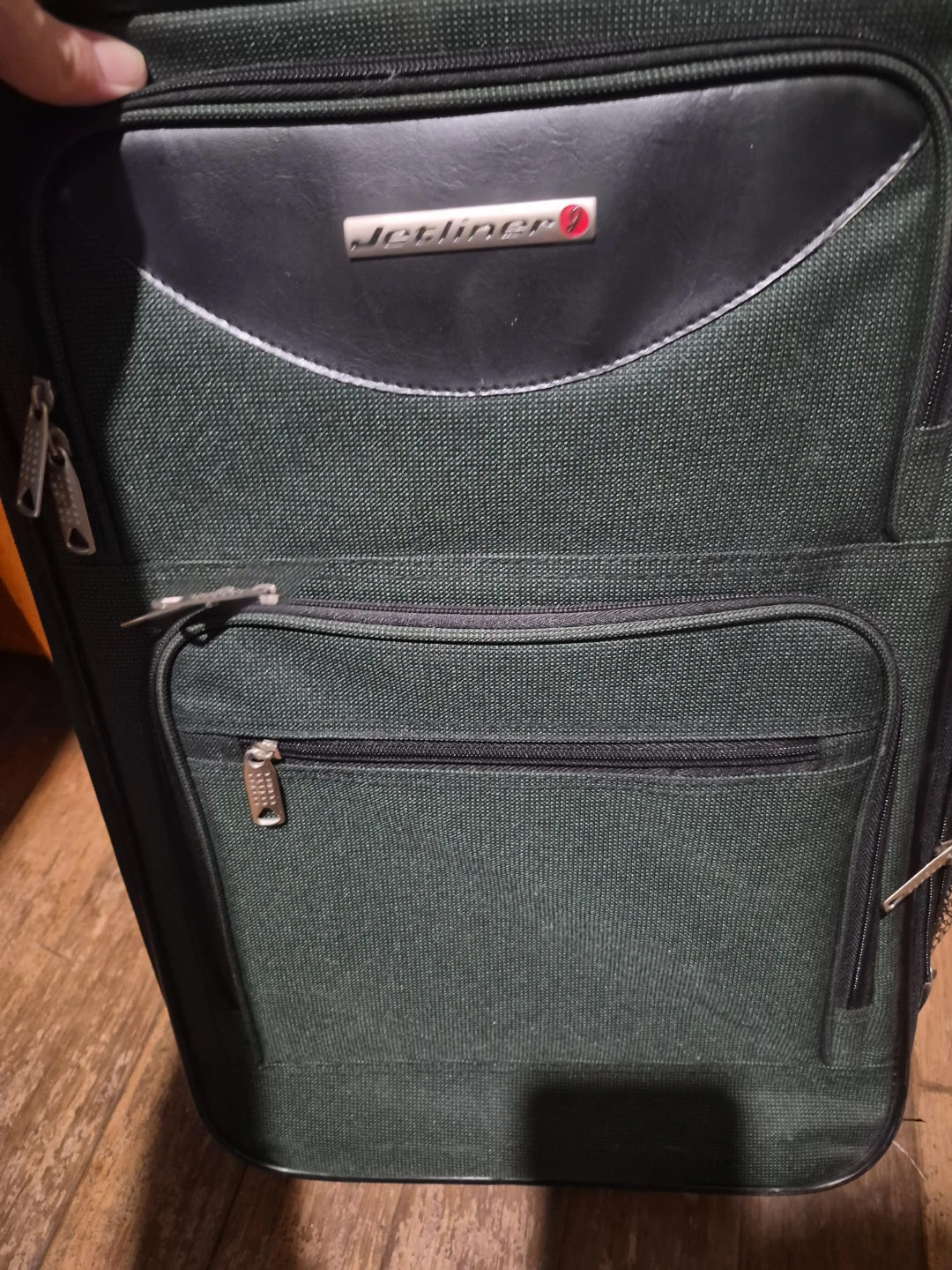 Jetliner Rolling Suitcase