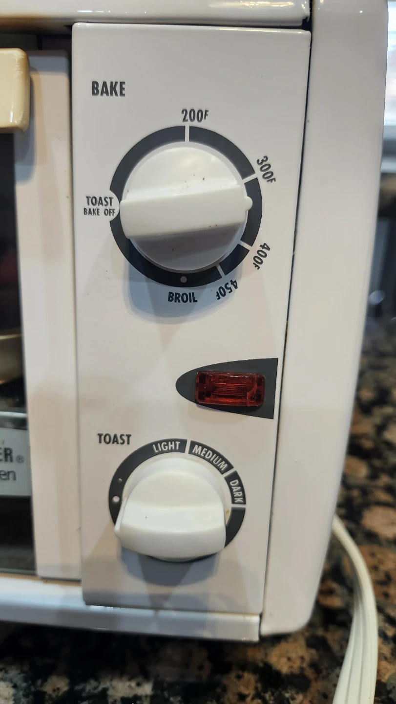 BLACK+DECKER Toast-R-Oven - photo 2