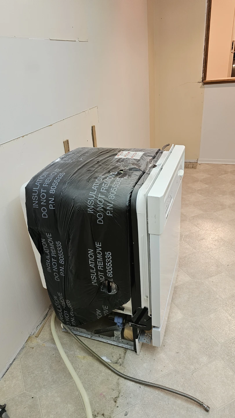Whirlpool Dishwasher - photo 3