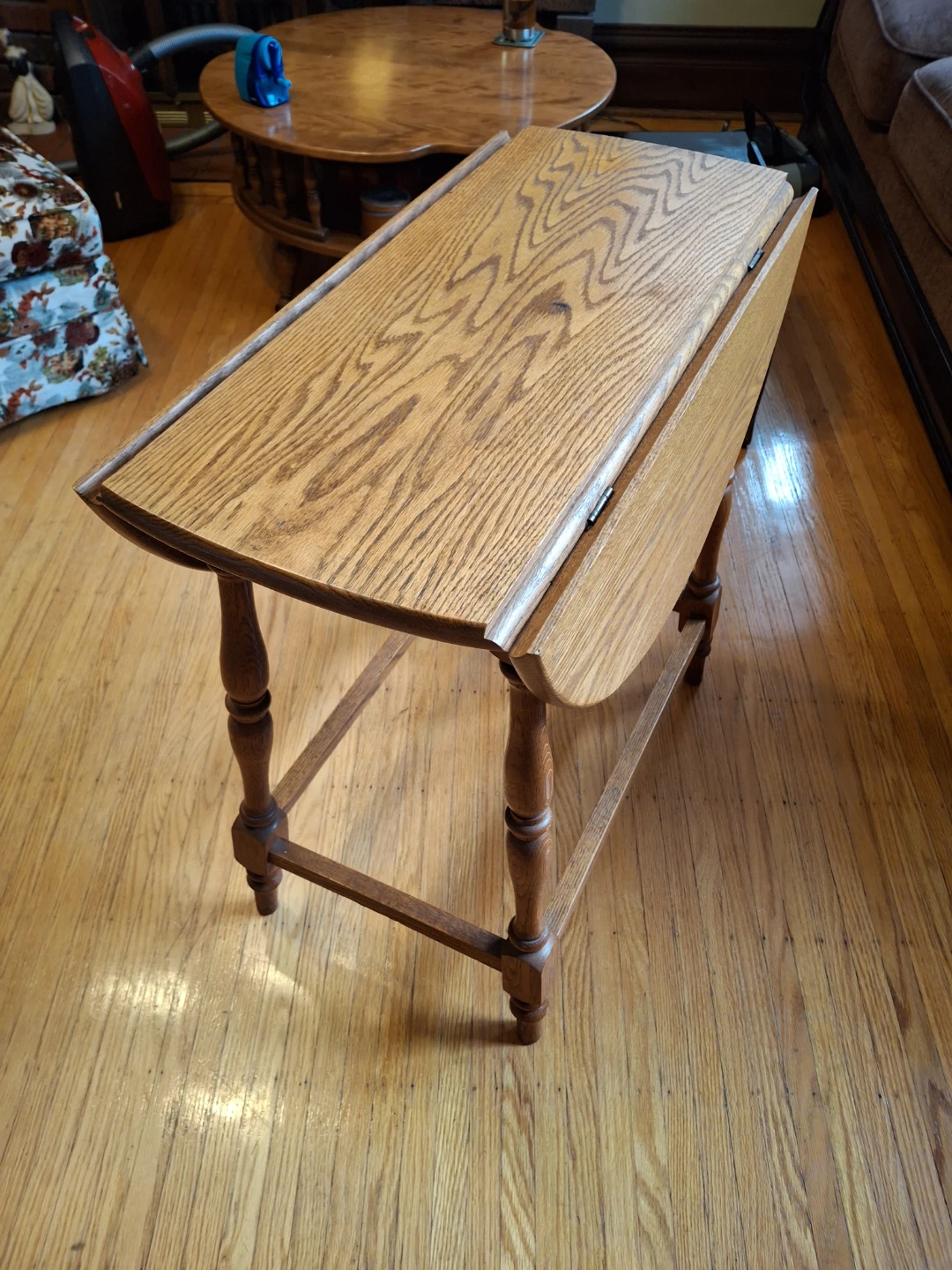 Wooden Drop-Leaf Dining Table - photo 4