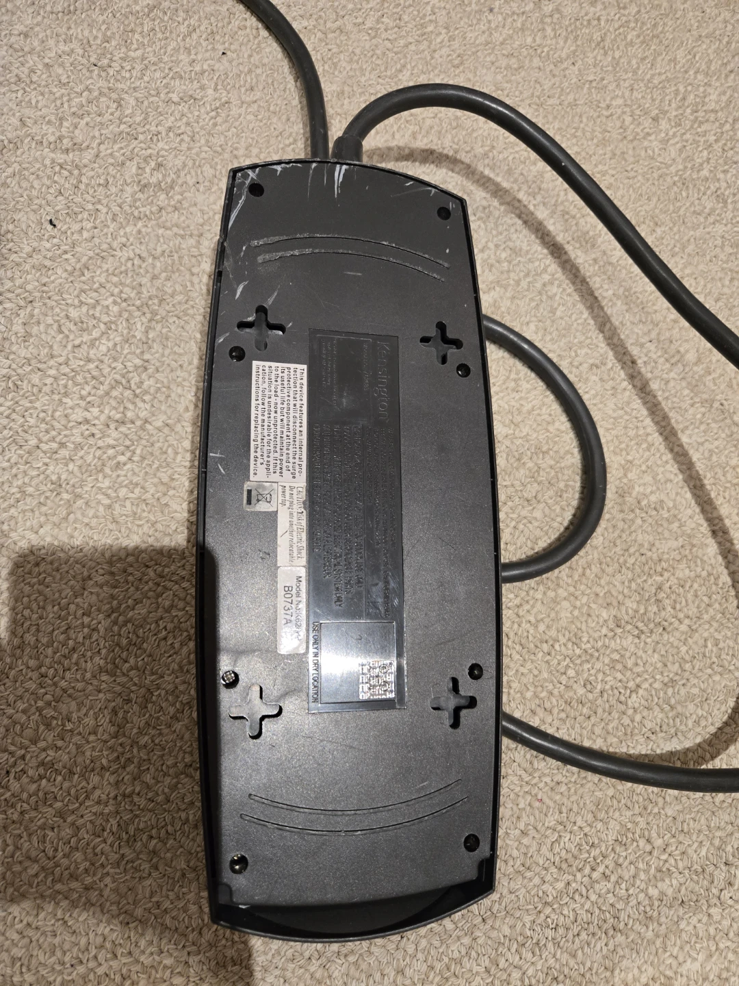 Kensington Surge Protector Power Strip 8 plugs - photo 2