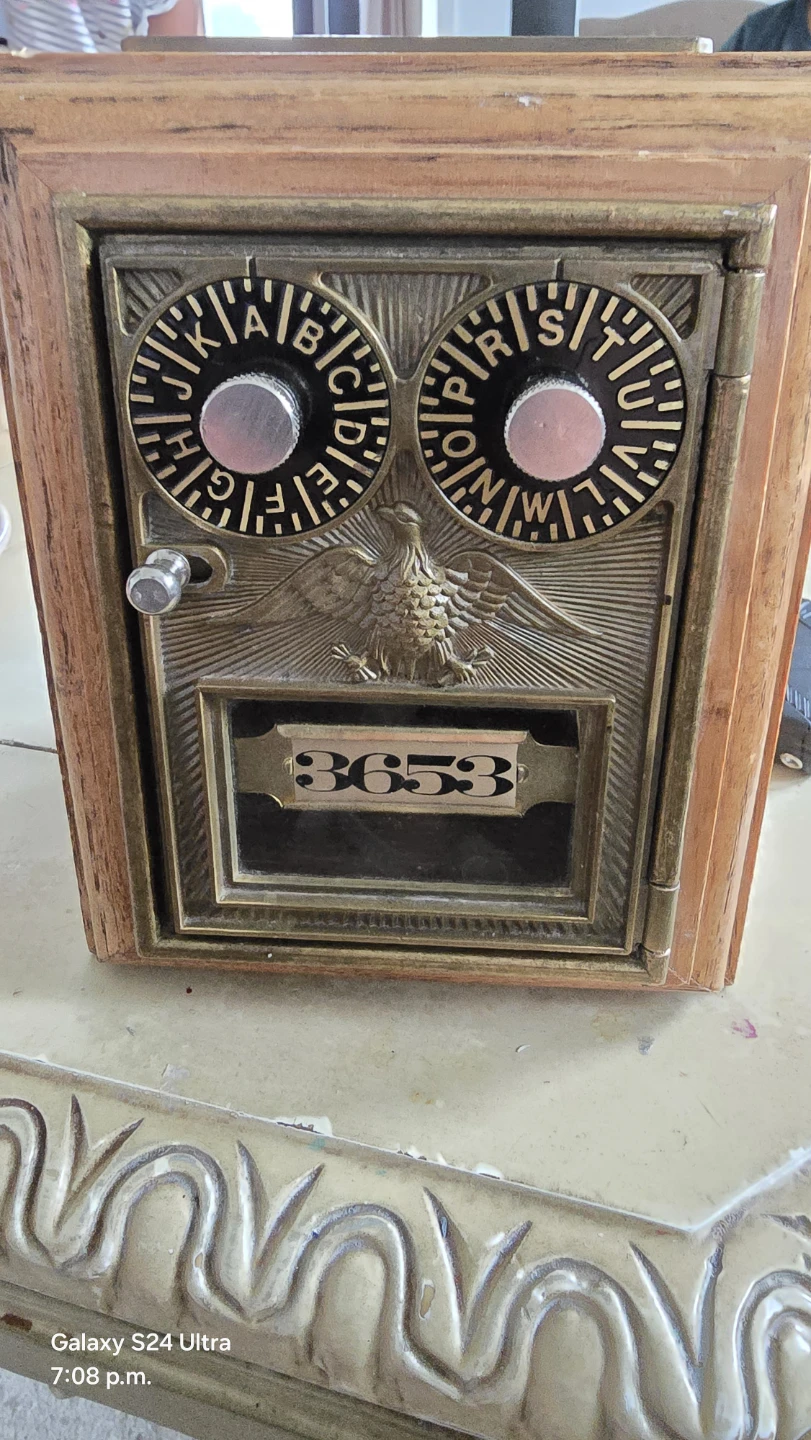 moving sale vintage post box with password no one able to open - photo 2