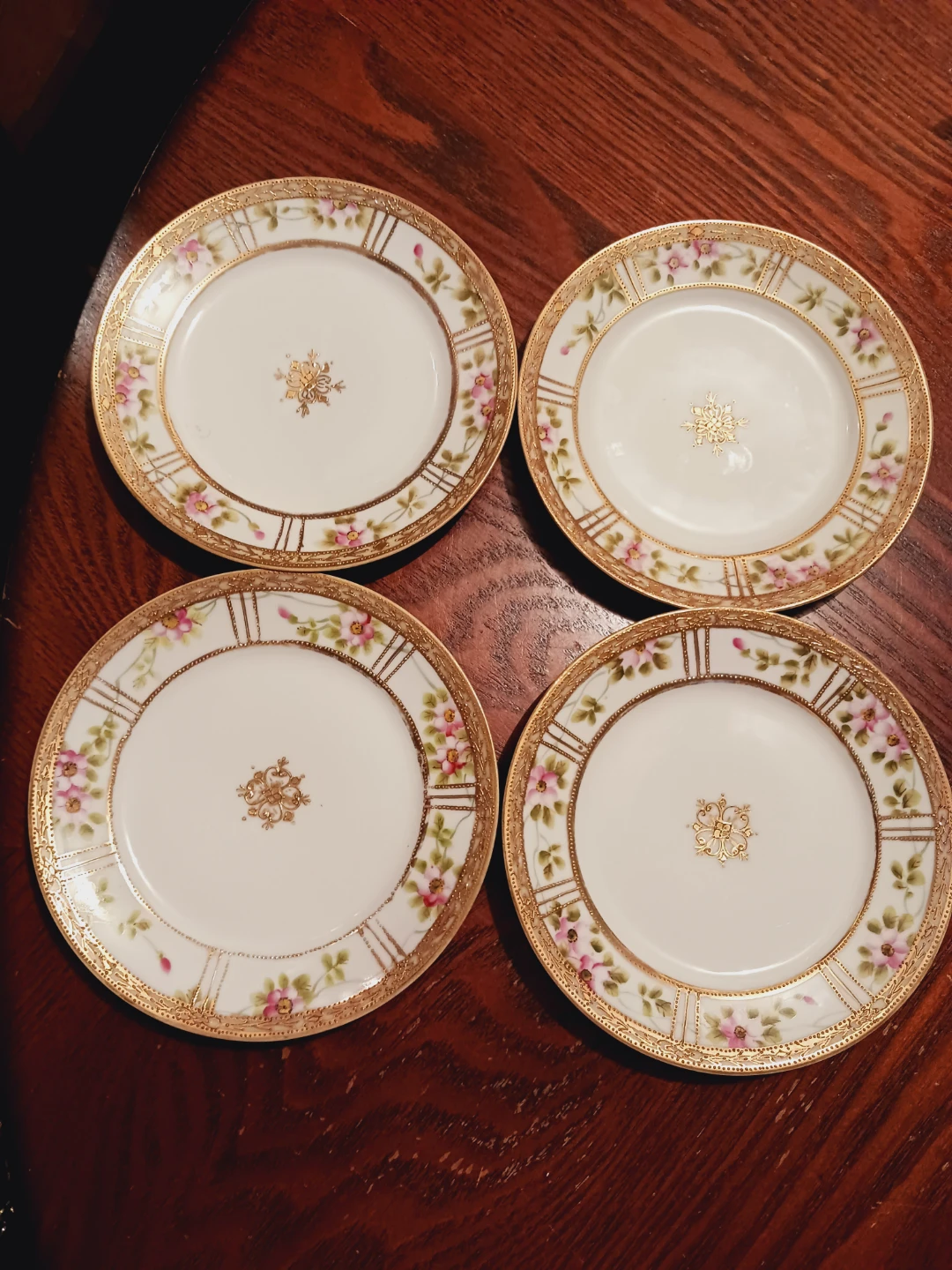 Set of 4 Nippon Hand Painted Dessert Plates