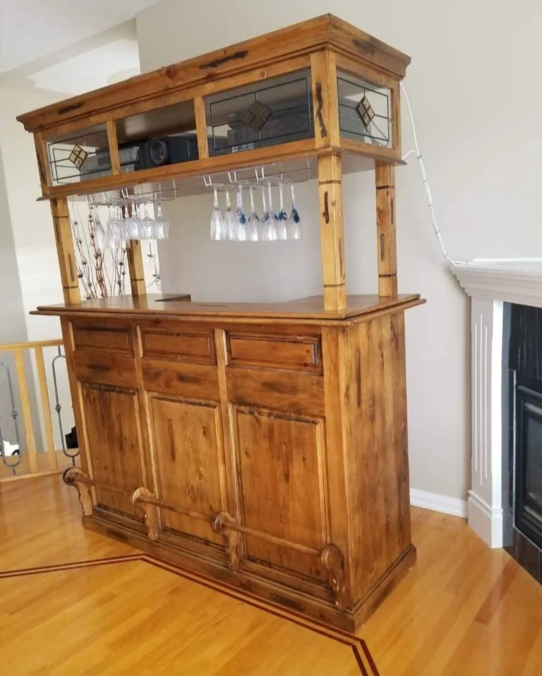 Wooden Bar with Stained Glass Accents - photo 3