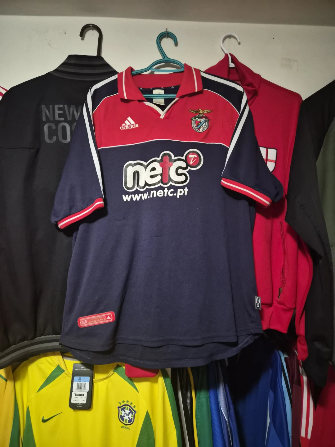 Vintage Benfica 00/01 Portugal Adidas soccer jersey