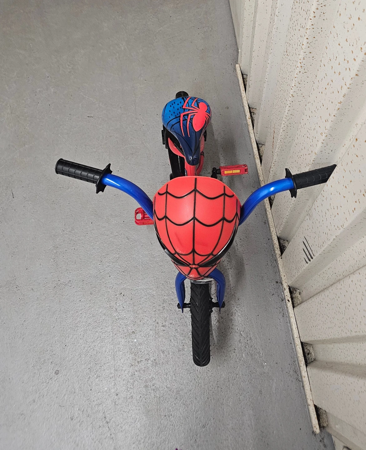 Spider-Man Kids Bike 12 in Red/Blue/Black Coaster Brake BMX - photo 5